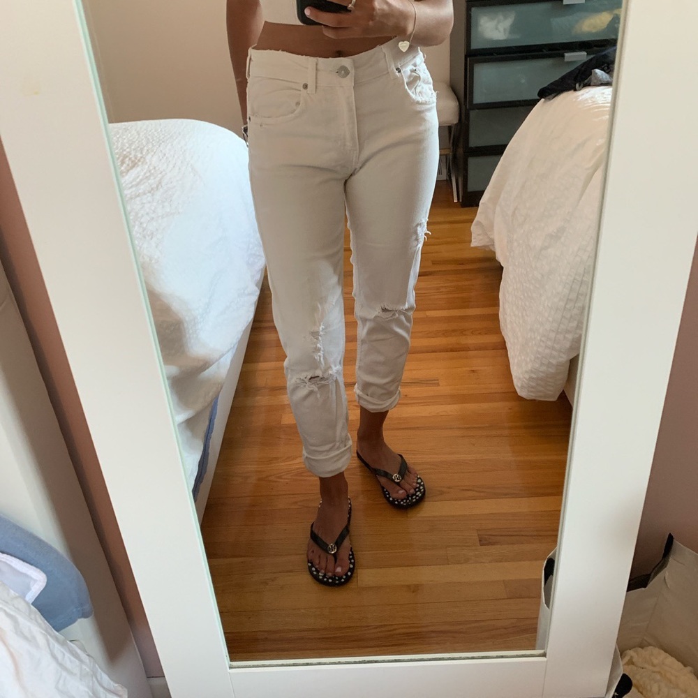 Zara white boyfriend jeans